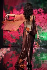 1311-1131-Richa[1].jpg