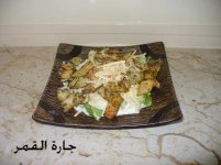 سلطة الخس بخبز الزعتر2.jpg