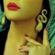 ملاك بلا اجنحه